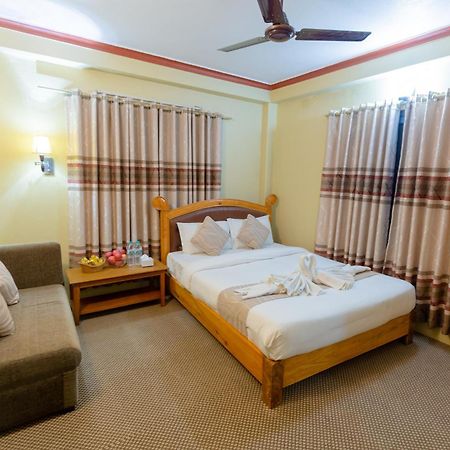 Paradise Boutique Hotel Pokhara Luaran gambar