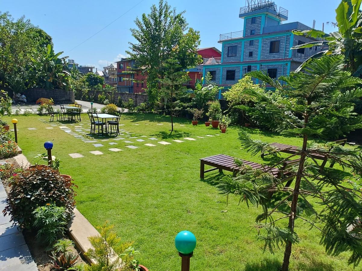 Paradise Boutique Hotel Pokhara Luaran gambar